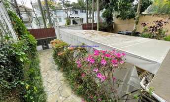 Imagem 3: Casa 490m², 04 quartos (sendo 01 Suite), 04 banheiros, 01 cozinha e 02 vagas na garagem