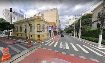 Imagem 5: Prédio 800m², Primeiro piso: 01 loja, 01 baneheiro. Segundo piso: 04 apartamentos e 04