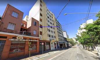 Imagem 3: Prédio 800m², Primeiro piso: 01 loja, 01 baneheiro. Segundo piso: 04 apartamentos e 04