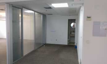 Imagem 4: Conjunto Comercial 200m², 04 banheiros e 04 vagas na garagem. Condomínio com recepção e