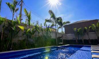 Imagem 2: Condomínio com portaria 24hrs, piscina, salão de festa, playground, churrasqueira, quadra