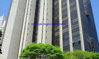 Imagem 2: Conjunto Comercial 177m², 02 banheiros e 03 vagas na garagem. Condomínio com recepção e s