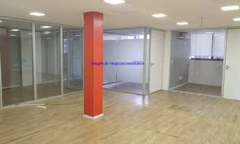 Imagem 4: Conjunto Comercial 240m², 02 banheiros e 03 vagas na garagem. Condomínio com recepção e s