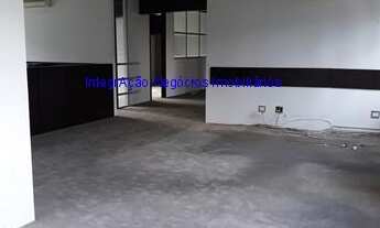 Imagem 2: Conjunto Comercial 234m², 05 salas, 03 banheiros e 06 vagas na garagem. Condomínio com r