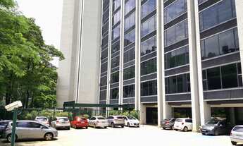 Imagem 4: Conjunto Comercial 375m², 02 banheiros e 02 vagas na garagem. Condomínio com recepção e s