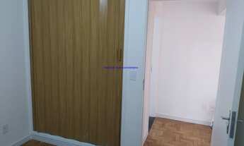 Imagem 6: Condomínio com zelador e elevador. Excelente localização á 8 minutos andando para a estaç