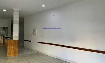 Imagem 2: Loja 220m², 01 banheiro. Excelente localização á 3 minutos andando para a estação do metr