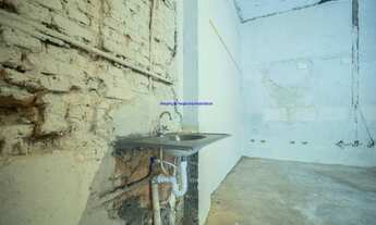 Imagem 5: Loja 100m², 01 banheiro. Excelente localização á 6 minutos andando para a estação do met