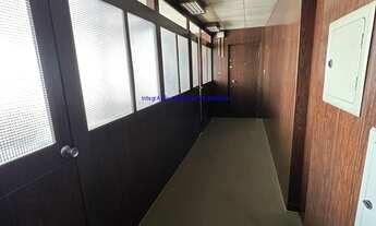 Imagem 2: Conjunto Comercial 86m², 03 salas, 02 banheiros e 02 vagas na garagem. Condomínio com po