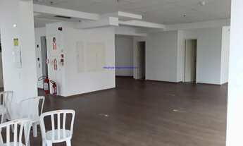 Imagem 7: Conjunto Comercial 50m², 1 banheiro com infraestrutura para outro. Prédio totalmente refo