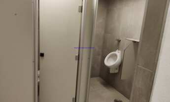 Imagem 5: Prédio Comercial 1.100m², 1º Andar: vão livre escada na frete e fundos e elevador; 2º pavi