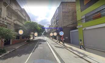 Imagem 2: Apartamento 80m², 02 dormitórios, 01 banheiro e 01 vaga na garagem. Condomínio com portar