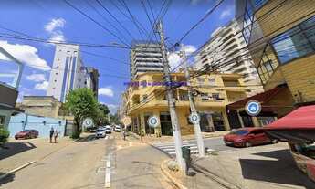 Imagem 4: Condomínio com recepção e segurança. Excelente localização á 7 minutos andando para a es