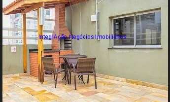 Imagem 2: Condomínio com portaria, segurança 24hrs, churrasqueira e piscina. Excelente localização