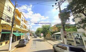 Imagem 2: Condomínio com recepção e segurança. Excelente localização á 7 minutos andando para a es