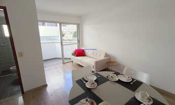 Imagem 5: Condomínio com portaria, segurança 24hrs, churrasqueira e piscina. Excelente localização