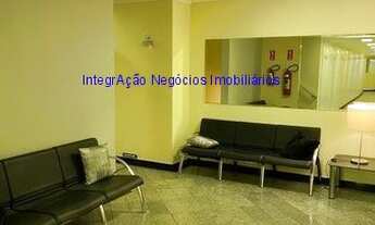 Imagem 3: Condomínio com portaria e segurança 24hrs. Excelente localização próximo a estação do Met