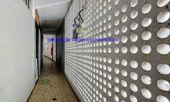 Imagem 5: Apartamento 34m², 01 dormitório e 01 banheiro. Condomínio com portaria. Excelente loca