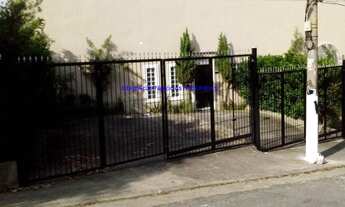 Imagem 2: Prédio Comercial 700m², 5 banheiros e 9 vagas na garagem. Excelente localização entre as