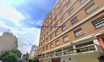 Imagem: Condomínio com portaria e segurança. Excelente