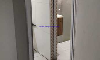 Imagem 6: Condomínio com portaria e segurança. Excelente localização entre as Rua Frei Caneca, Avan