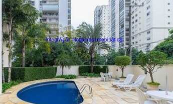 Imagem 2: Condomínio com portaria, segurança, piscina, sala de ginastica e salão de festa. Excelen