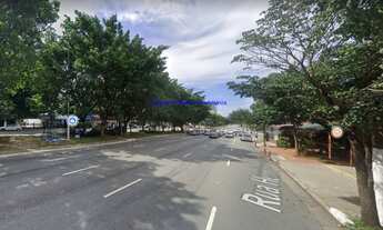 Imagem 3: Prédio Comercial 540m², 5 banheiros e 14 vagas na garagem. Excelente localização entre as