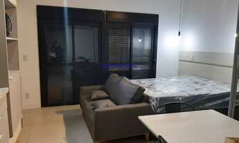 Imagem 3: Condomínio com Segurança, Portaria e Academia. Excelente localização, á 9 minutos andando