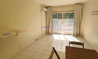 Imagem 1: Apartamento 55m², 01 dormitório e 01 banheiro. Condomínio com Segurança e Portaria. Exce