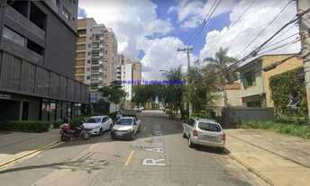 Imagem 6: Loja 207m², 02 banheiros. Excelente localização á 7 minutos andando para a Estação do Met