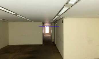 Imagem 5: Loja 430m², 02 banheiros. Excelente localização á 10 minutos andando para a Estação do Me