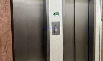 Imagem 2: Laje Comercial 120m², 01 copa e 03 banheiros; O andar possui 03 salas. Condomínio com Re