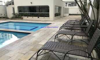 Imagem 4: Apartamento 230m², 03 dormitórios (sendo 3 suítes + 01 closet), 05 banheiros e 02 vagas na