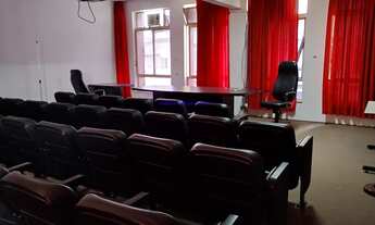 Imagem 6: Conjunto Comercial 250m², 03 salas, 01 auditório, 01 copa e 02 banheiros. Condomínio com