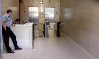 Imagem 2: Conjunto Comercial 48m², 01 copa e 01 banheiro. Condomínio com Recepção e Segurança. Exc