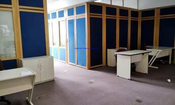 Imagem 3: Conjunto Comercial 250m², 03 salas, 01 auditório, 01 copa e 02 banheiros. Condomínio com