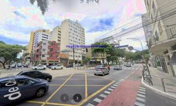 Imagem 7: Apartamento 80m², 02 dormitórios e 02 banheiros. Condomínio com portaria, segurança 24hr