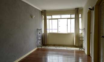 Imagem 4: Condomínio com portaria e segurança 24hrs. Excelente localização entre as Ruas Barata Rib