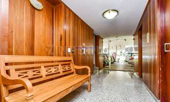 Imagem 3: Apartamento 76m², 02 dormitórios, 01 banheiro e 01 vaga na garagem. Condomínio com porta