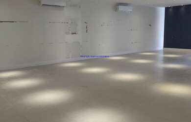 Imagem 5: Loja 248,59m², 02 banheiros e espaco para 02 carros. Excelente localização entre as Ruas