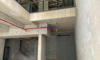 Imagem 2: Loja 493m², 03 banheiros e 03 vagas de garagem. Excelente localização entre as Ruas Costa