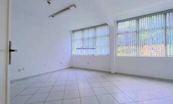 Imagem 7: Conjunto Comercial 75m², 02 banheiros. Condomínio com recepção e segurança 24hrs. Excele