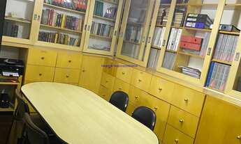 Imagem 2: Conjunto Comercial 85m²e 01 banheiro. Condomínio com recepção e segurança. Excelente loc