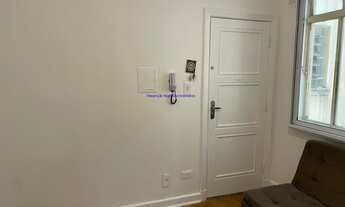 Imagem 3: Apartamento 47m², 02 dormitórios e 01 banheiro. Condomínio com portaria. Excelente local