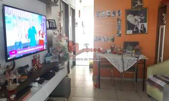 Imagem 2: CASA EM CONDOMÍNIO FECHADO COM QUINTAL E PISCINA