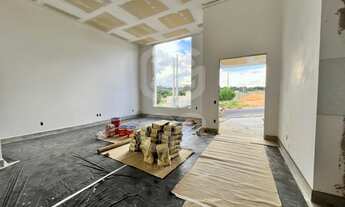 Imagem 3: Casa à Venda no Condomínio Laguna com 03 suítes sendo 01 suíte com closet, Indaiatuba -Sp