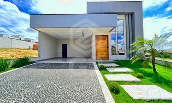 Imagem: Casa à Venda no Condomínio Residencial