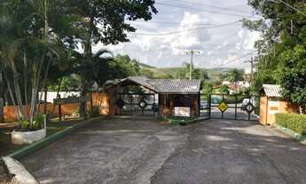 Imagem 2: LINDO TERRENO DE ESQUINA COM VISTA PARA REPRESA DE IGARATÁ NO CONDOMINIO TRES MARIAS EM IG