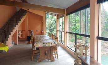 Imagem 5: LINDA CHÁCARA A BEIRA DA REPRESA ( PÉ NA AGUA) , NO CONDOMINIO PORTAL DE IGARATA EM IGARA