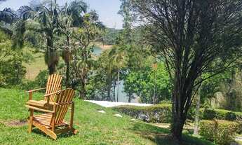 Imagem 4: LINDA CHACARA, A BEIRA DA REPRESA DE IGARATA ( PÉ NA AGUA ) COM DUAS CASAS, NO BAIRRO REC